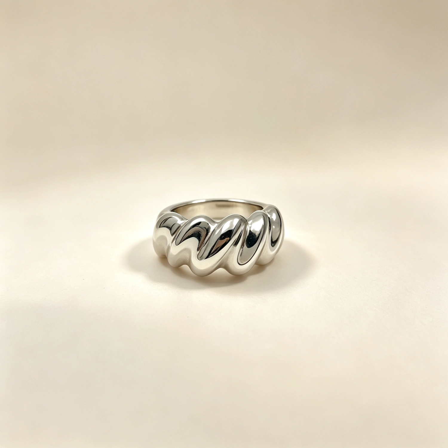 image27 Bold Croissant Dome Silver Ring - Image 1